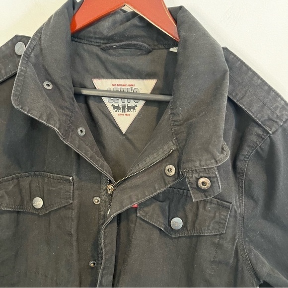 Men’s | Levi’s Black Denim Trucker Jacket | Small - Picture 3 of 10